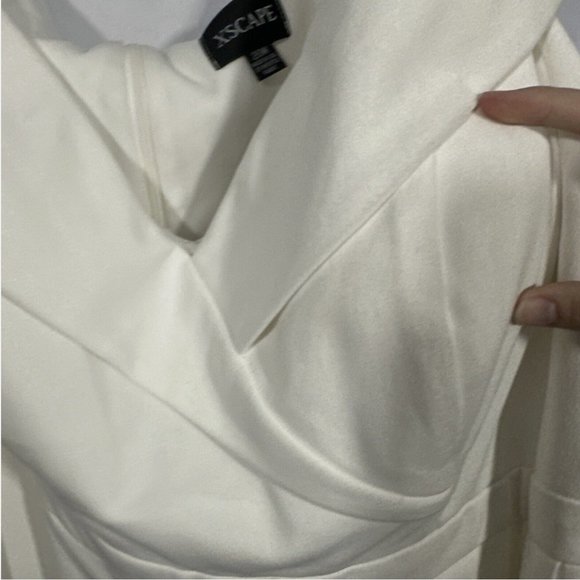 NWD DEFECT $250 Xscape Off the Shoulder Surplice Gown White [ SZ 20W PLUS ] Q451 - Picture 7 of 16